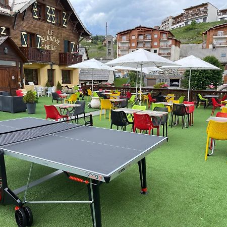 Hotel Le Blanche Neige Valberg Exterior foto